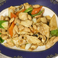 Pollo con almendras