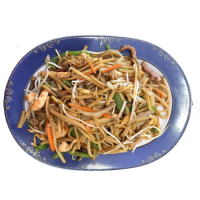 Tallarines fritos tres delicias